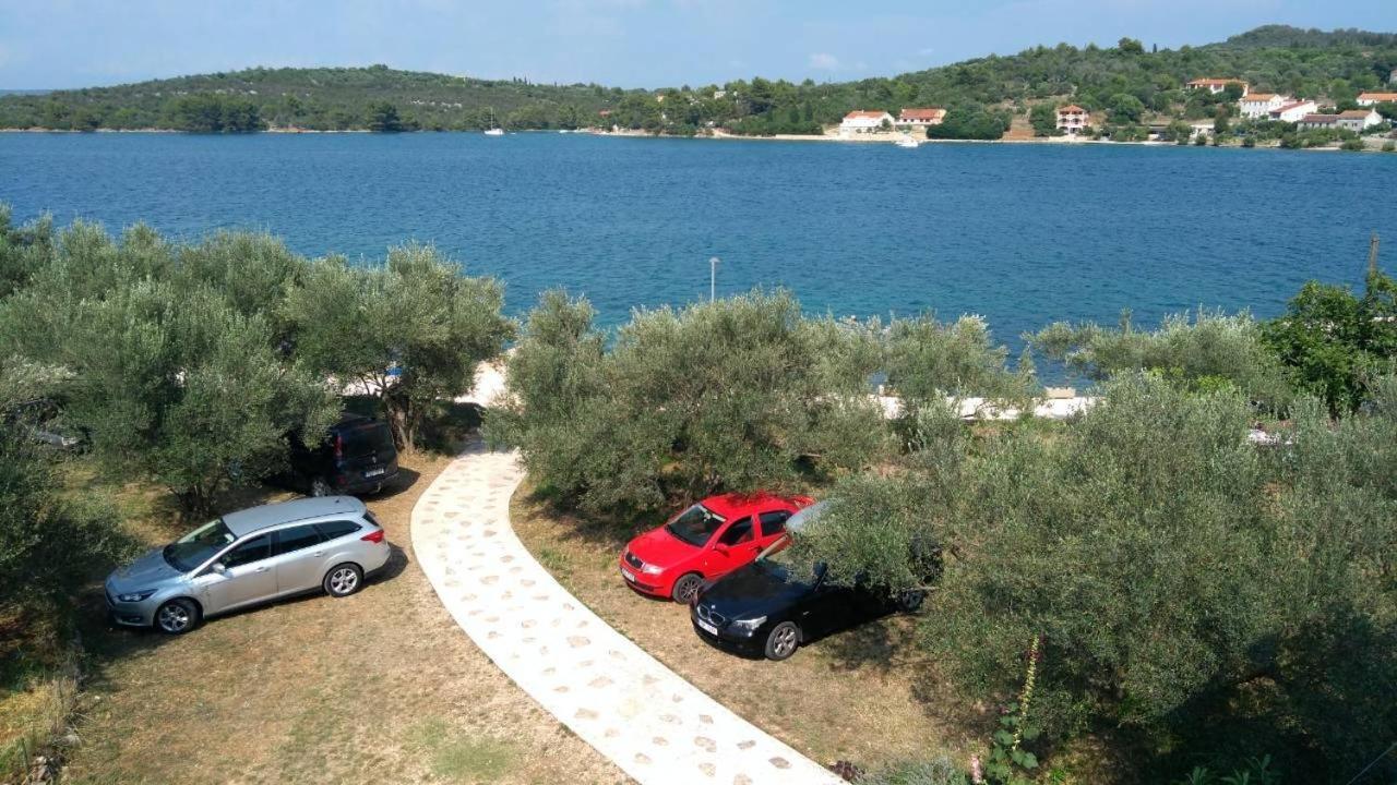 Apartments By The Sea Luka, Dugi Otok - 8182 Luka  Εξωτερικό φωτογραφία
